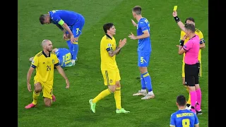 Pericoloso fallo di Danielson su Besedin durante Svezia-Ucraina