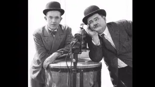 El Gordo y el Flaco 1927 Sombreros Fuera Hats Off Stan Laurel y Oliver Hardy CINE MUDO