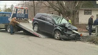 Youngstown police investigating crash, possible gunshots near murder victim's funeral