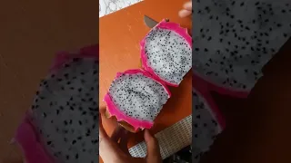 Dragon fruit | Best way to cut a Dragon fruit #Dragonfruits