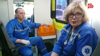 Бригада скорой помощи на выезде🚑