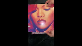 Rihanna - RIH-ISSUE Loud vinyl unboxing (Special Box Set)