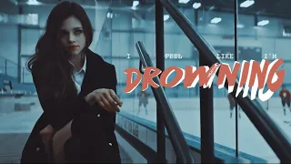 ► i feel like i'm drowning [LOOK AWAY]