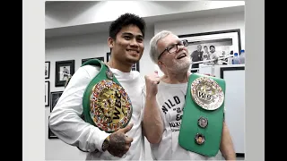 WBC Champion Mark Magsayo presents Freddie Roach with Trainer Belt