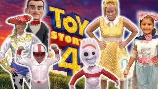 Toy Story 4 Carnival Skit with Gabby Gabby and Benson