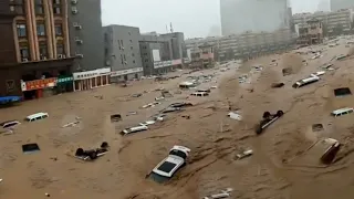 Apocalypse in China!!!worst flood in zhengzhou history!
