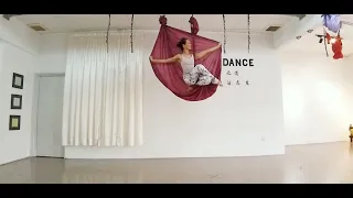 Aerial yoga aerial dance 空中瑜伽  空瑜舞韵 鸽子花式串连 孔雀开屏