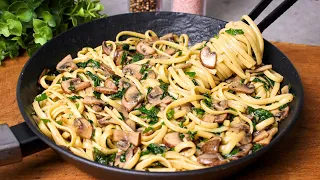 Our friends just love it! Cheap and incredibly delicious! Pasta with mushrooms and spinach