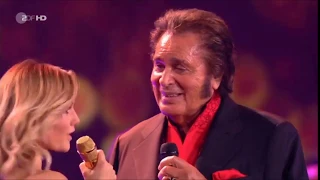 Engelbert Humperdinck sings on the Helene Fischer Show! 2019 - Please release me -