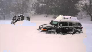 Stock FJ Cruiser in the snow
