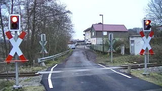 Spoorwegovergang Lütter (D) // Railroad crossing // Bahnübergang