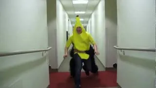 Banana vs Gorilla