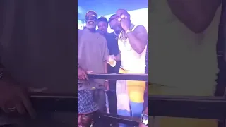 Davido Vibing To Burna Boy's 'Last Last' In Dubai #noiretv #davido #burnaboy #lastlast #afrobeats