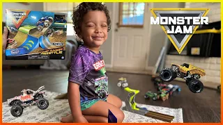 Monster Jam Toy Unboxing: Champ Ramp Freestyle Fun with My Son!