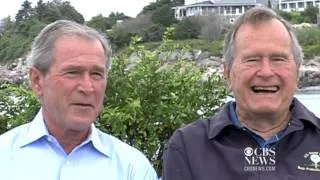 Bushes reflect on presidencies, endorse Romney