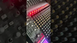 Mixer Korg MW1608 hàng bãi siêu đẹp như mới. Review cơ bản về em nó cho ae tham khảo