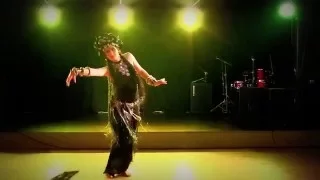 Копия видео "Kira Lebedeva @ Alice tribal party"