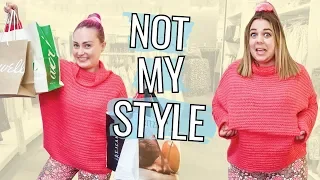 I Let Molly Burke Choose My Outfits! (size 2 vs. size 14 comparison)