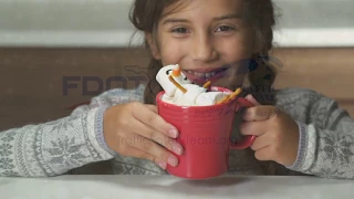 Hot Chocolate and Marshmallow Snowman Recipe Video