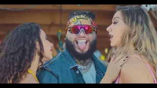 Farruko - Pepas (Video Official)