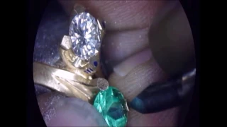 Microincassatura Contrarie' con Smeraldo e Diamanti