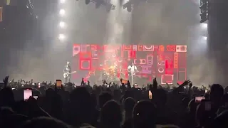 Blink 182 - Dammit (5/20/23 UBS Arena, NY)