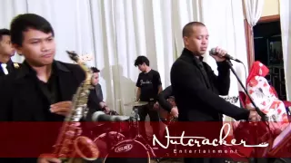 Eric Clapton - Wonderful Tonight (Cover by Nutcracker Entertainment)