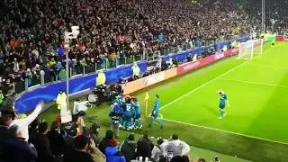 Standing Ovation For Cristiano Ronaldo 👏🏻 in Juventus - Real Madrid.