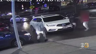 Philadelphia police look for suspects in Nicetown carjacking