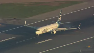 Unusual view of a landing at SFO