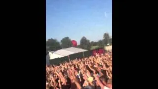 Example - Stay Awake [Live @ V Festival 2012] Chelmsford Hylands Park