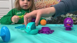 Unboxing Play-doh Ocean Tools !