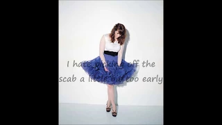 Kate Nash - I Hate Seagulls (album version + lyrics on screen)