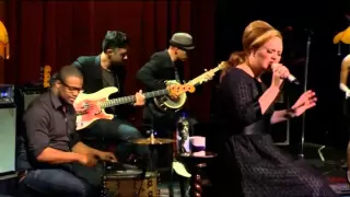 Adele - If It Hadn't Been For Love (Live) Itunes Festival 2011 HD