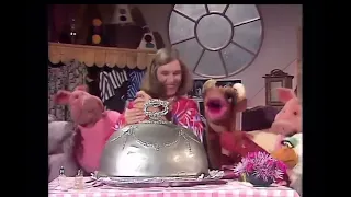 The Muppet Show - 224: Cloris Leachman - Cold Open (1978)