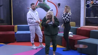 Donaldi "i dogji" flokët, Monika e grushton - Big Brother Albania Vip