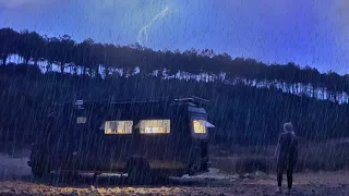 WE ARE CAUGHT IN THE MIDDLE OF DOWNPOUR IN OUR FIRST RV CAMP