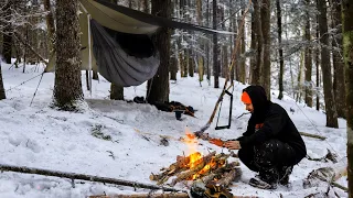 Winter Camping in Freezing Temperatures With Insulated Hammock