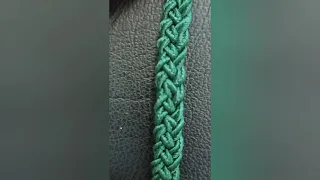 Плетіння коси із 4 ниток.