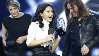 Alessia Cara Wins Breakthrough Artist of the Year at The 2016 JUNO Awards