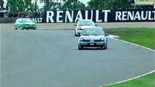 Renault Clio incidents at Donington 2005