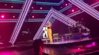 Anne Marie- Rockabye- Premios Telehit 2017