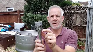 How to remove a Keg valve safely
