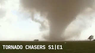 Tornado Chasers, S1 Episode 1: "Grass Roots"