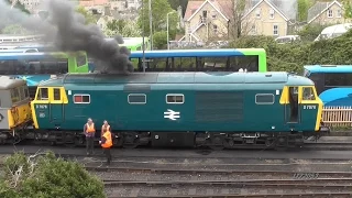 Hymek D7076 - Maybach V16 - start up at Swanage