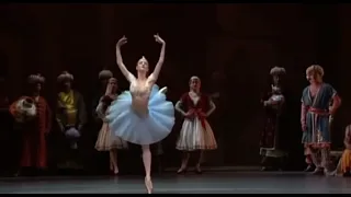 LE CORSAIRE Odalisque Variation #3 (Gillian Murphy - American Ballet Theatre)