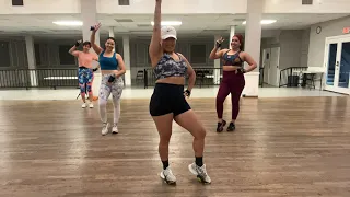 Elsa’s Fitness cardio hiit 🔥🔥 Zumba class 💃🏻💪🏻