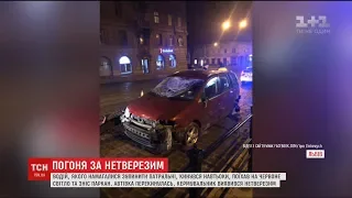 У Львові п'яний водій зніс паркан та перекинувся під час втечі від патрульних