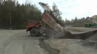 Dumper beim kippen