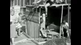 1959: Zomer in Amsterdam -oude filmbeelden van het De Mirandabad, de Prins Hendrikkade en de Jordaan